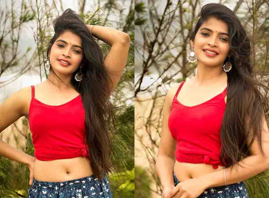 Sanchitha Shetty Hot in Red top exposing her belly!