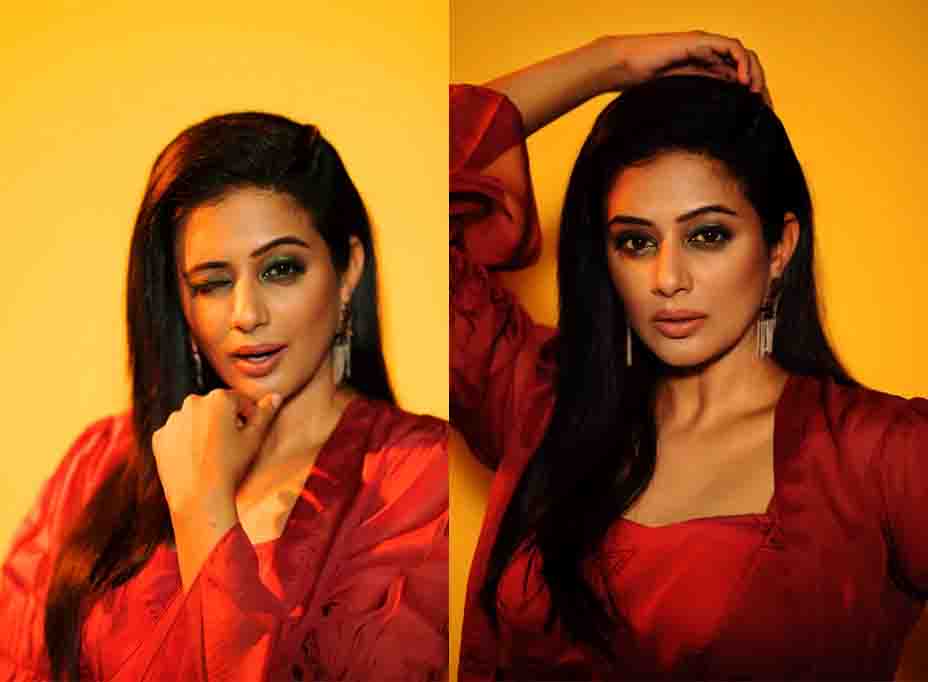 Stunning Photos of Priyamani in Red Gown