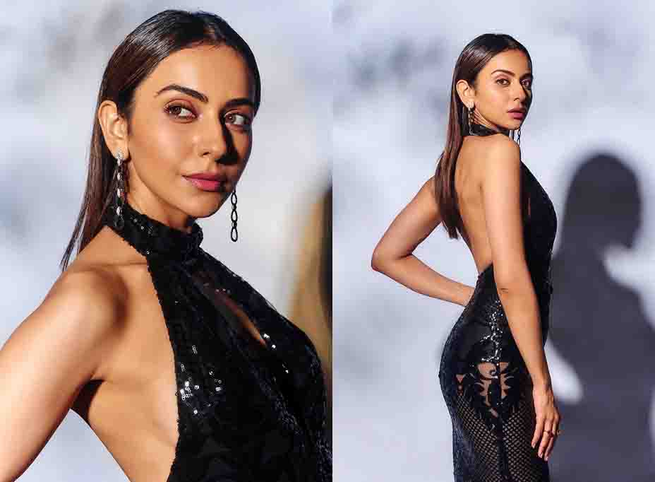 Rakul Preet Oozes Oomph in Sexy Backless Transparent Gown